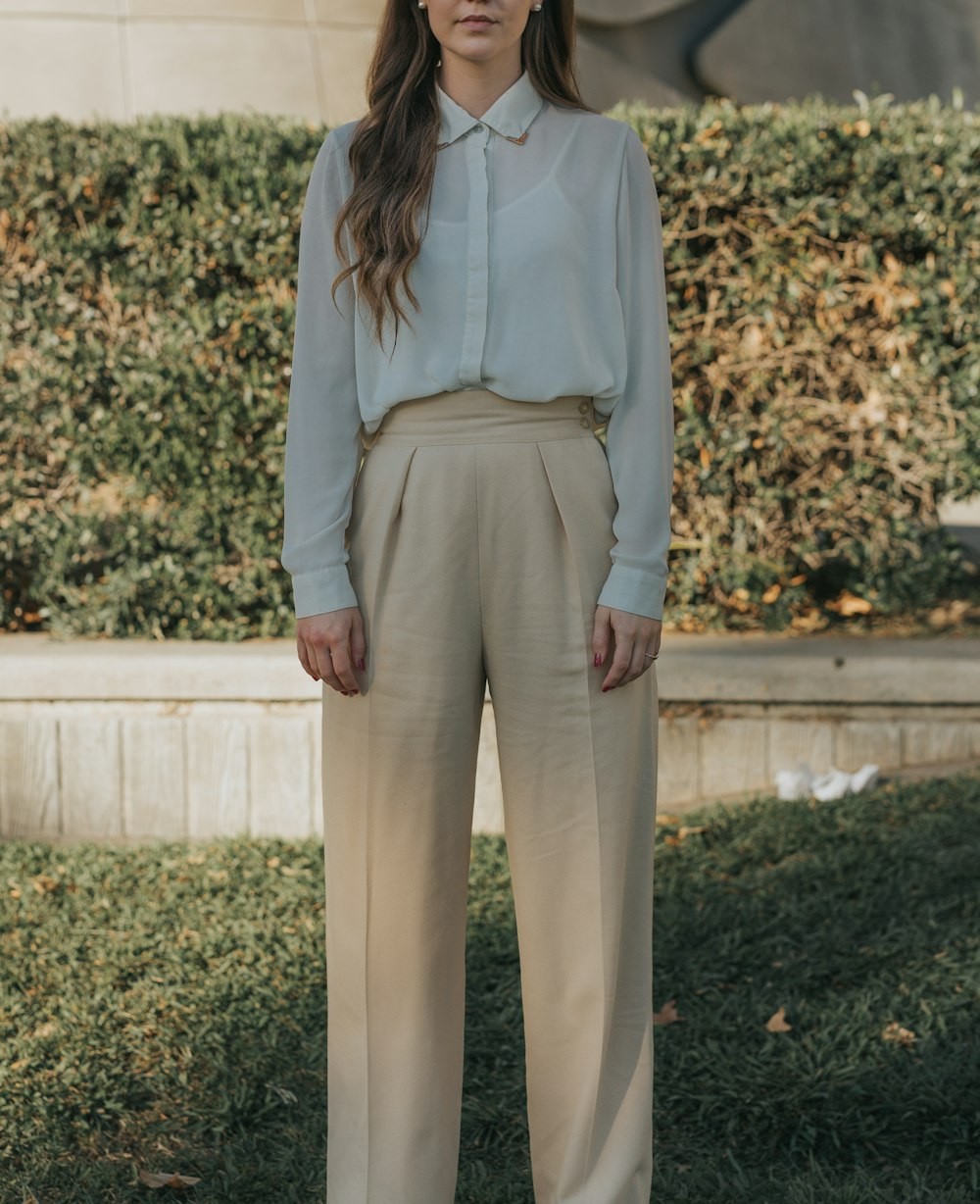 Calca pantalona de linho areia tam 40